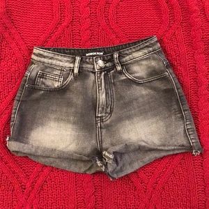 NEVER WORN Acid Washed Jean Shorts